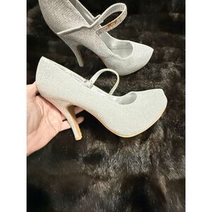 Dream pairs sparkly Silver Metallic high heels 9 holiday cocktail shoes‎